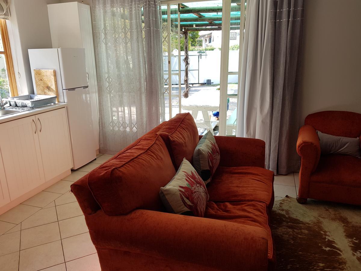 Settler Cottage Apartment Grahamstown Exterior photo